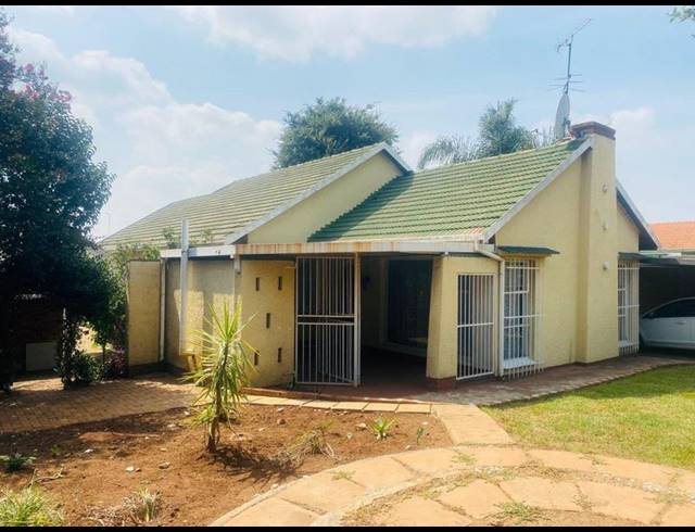 3 BEDROOM HOUSE FOR SALE IN DINWIDDIE